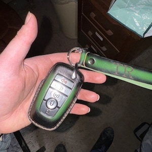 Taylor added a photo of their purchase