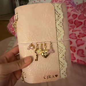 Cassly added a photo of their purchase