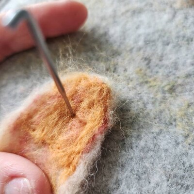 Heidifeathers® Needle Felting Wool Tops 'Harmony Mix' - Blended Merino Wool Roving, Green