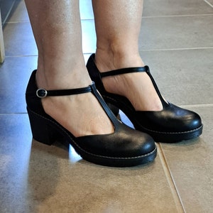 Custom Black Leather Chunky Platform Mary Janes Pumps, Casual 90s Style ...
