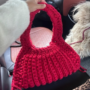 Aynnie added a photo of their purchase
