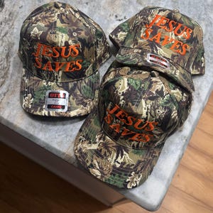 Taylor added a photo of their purchase