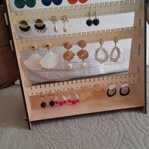 Présentoir à Bijoux En Bois à Niveaux - Pour Boucles D'oreilles, Organisateur Rangement Ou Exposition - 22,5x20,5 Cm - 8