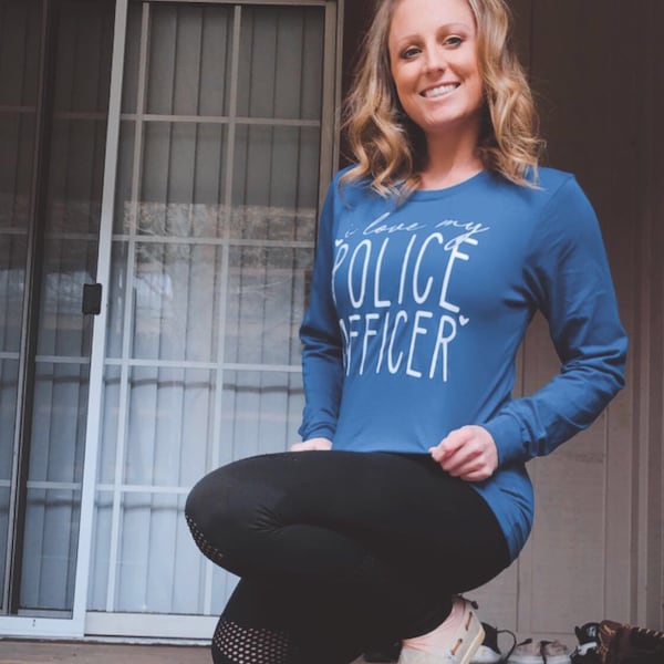 I'm A Simple Woman Funny Cartoon Dog - Gift For Dog Lovers - Personali