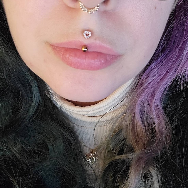Labret Medusa Piercing Medusa Piercing With Hoop Middle Of The Lip