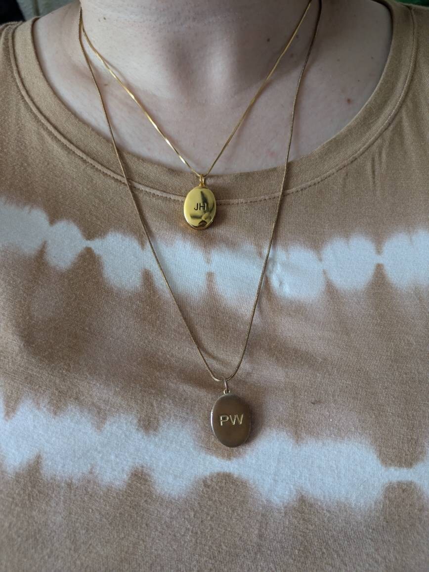 Medaillon-Halskette mit Foto, ovale Halskette mit Gravur, Foto-Halskette in Gold, Gedenkschmuck, Jubiläumsgeschenk, Geschenk für Mama, Muttertagsgeschenk