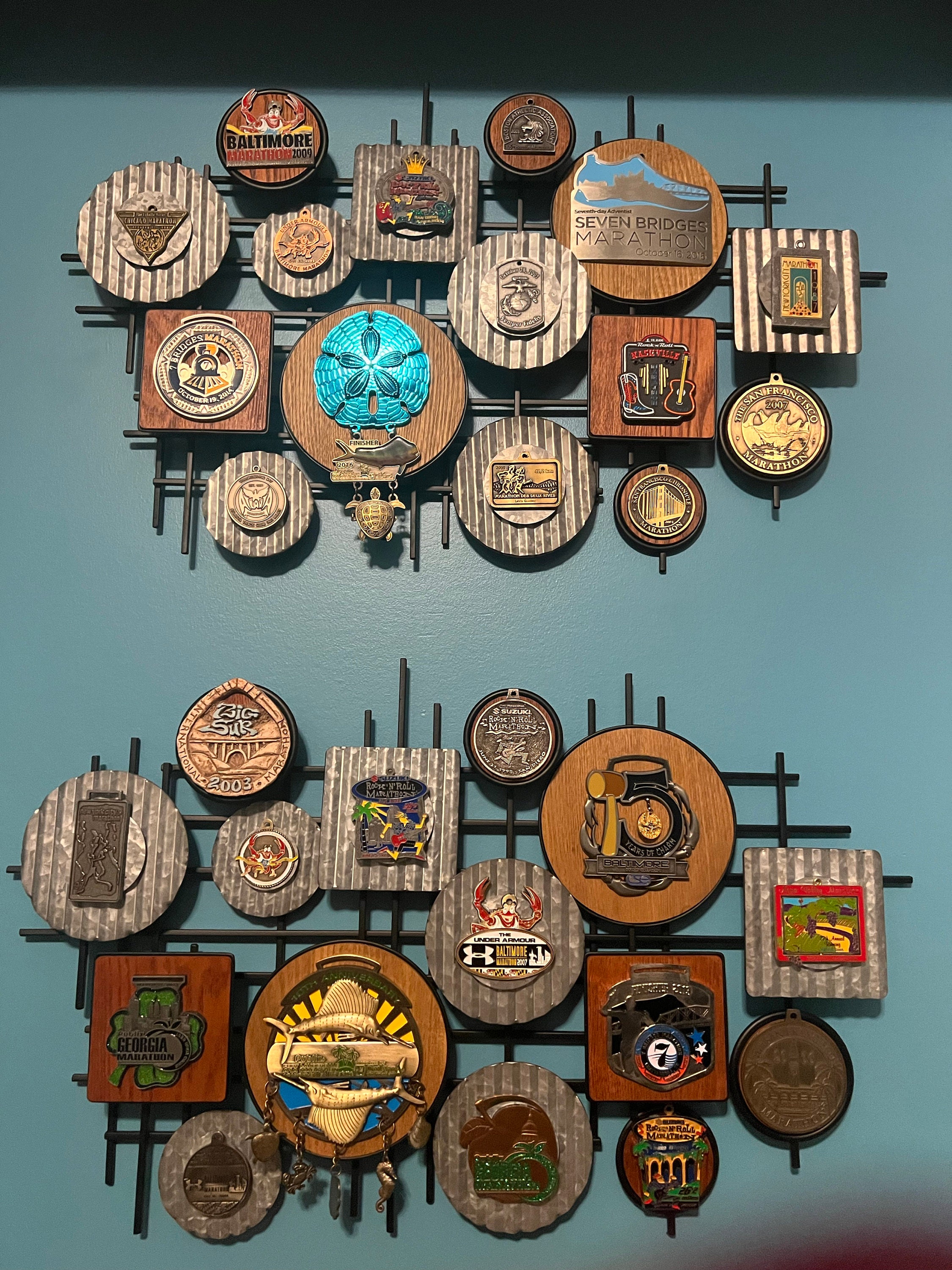 Running Medal Display Medal Display Runner Creative Wall Art Hanger Hangers Holders  Collectible display DIY Wall Display DIY Wall art