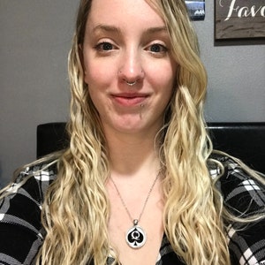 Queen of hotsell spades pendant