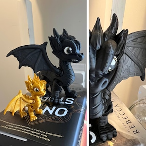 Black & Gold Dragons: Fourth Wing Inspired Set - Etsy