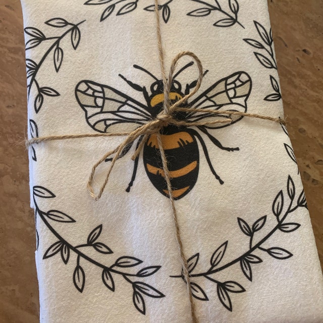 Honey Bee Tea Towel Kitchen Towel -   Bee decor, Printed tea towel,  Honey bee