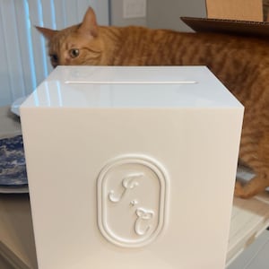Victoria added a photo of their purchase