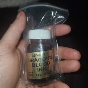 Inaktives Konto hat ein Foto des gekauften Artikels hinzugefügt