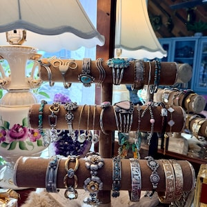 Kaesi added a photo of their purchase
