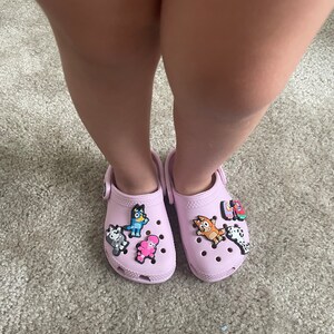 travis scott croc pin