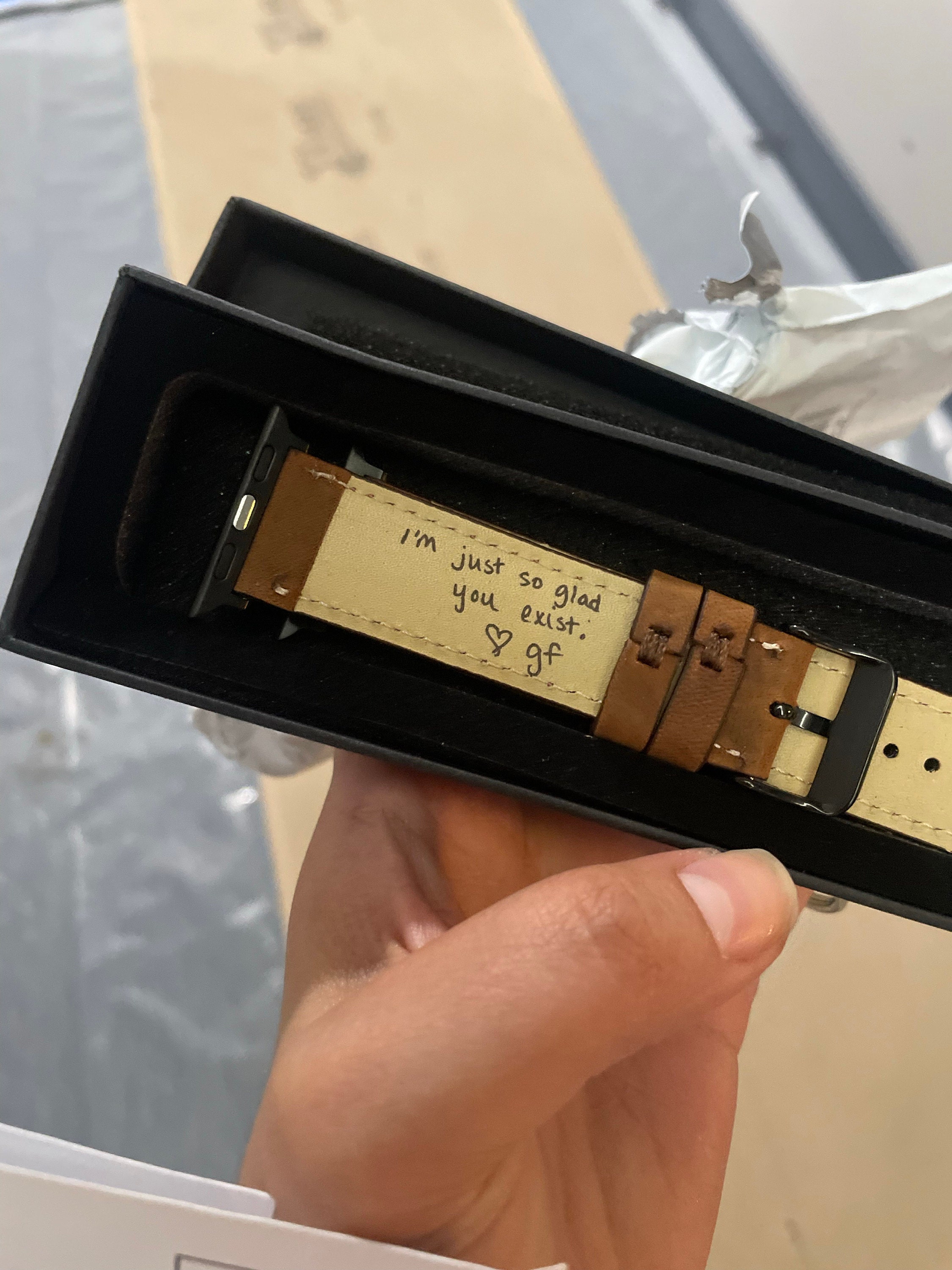 Vatertagsgeschenk vom Sohn, Apple Leder Uhrenband, personalisiert, Ihre Handschrift eingraviert, Geschenk für Ehemann, Jubiläumsgeschenk, Geschenk für Ihn