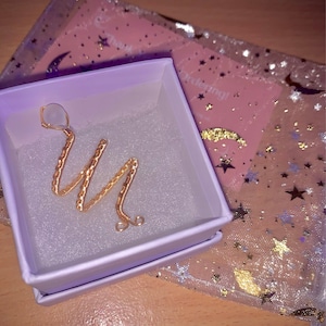 Yazmin added a photo of their purchase