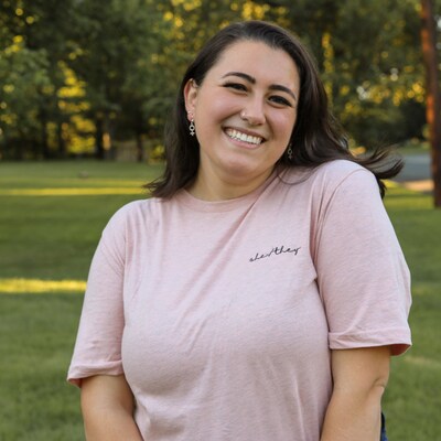 She/they Embroidered Cursive Pronouns Short Sleeve T-shirt - Etsy