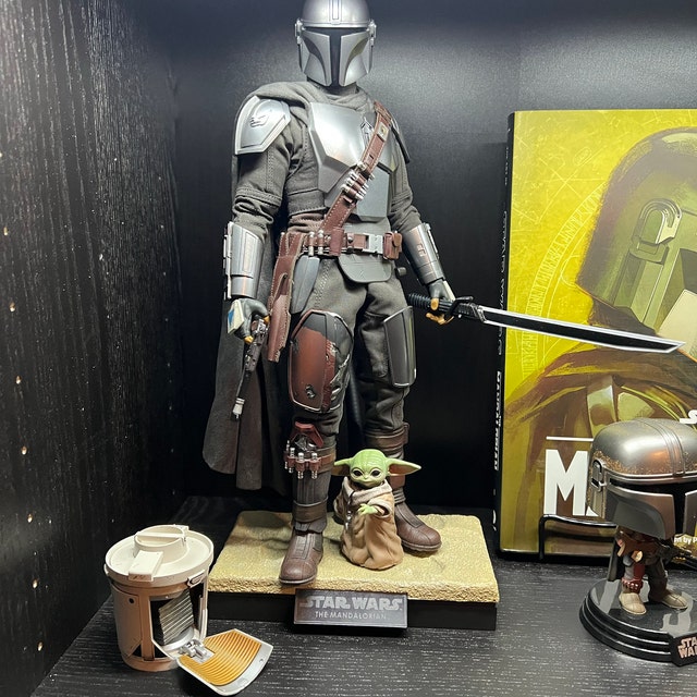 ダークセーバー　ブラックシリーズ Amazon.co.jp: ハズブロ(Hasbro)スター・ウォーズ STAR WARS ブラック