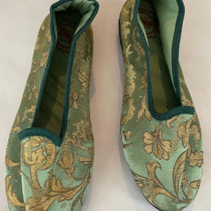 Isabel added a photo of their purchase