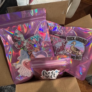 Savannah added a photo of their purchase