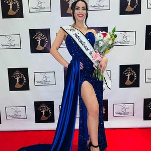 Brittany added a photo of their purchase