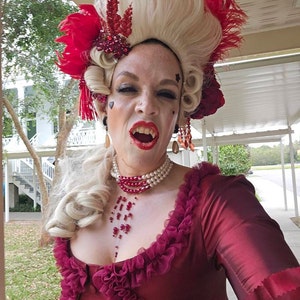 Caecilia added a photo of their purchase