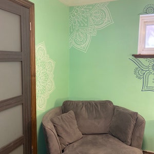 Autocollant Mural 3D « Trou Dans Le Mur » – Dinosaure Indoraptor Jurassic – Vinyle Amovible