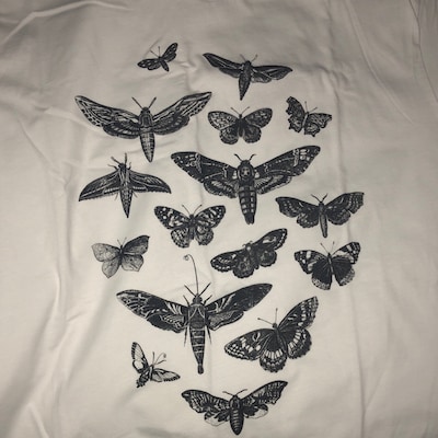 MOTH SHORT SLEEVE UNISEX TEE