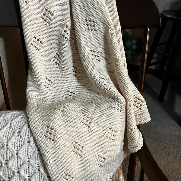 Pink Knit Blanket - Tiny Bud