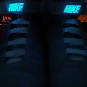 air mags light up