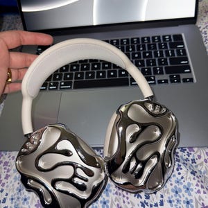 Debbie added a photo of their purchase