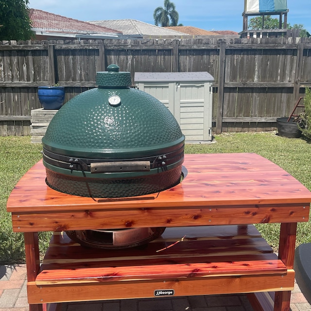JJGeorge Table for Kamado Grills - Grillin With Dad