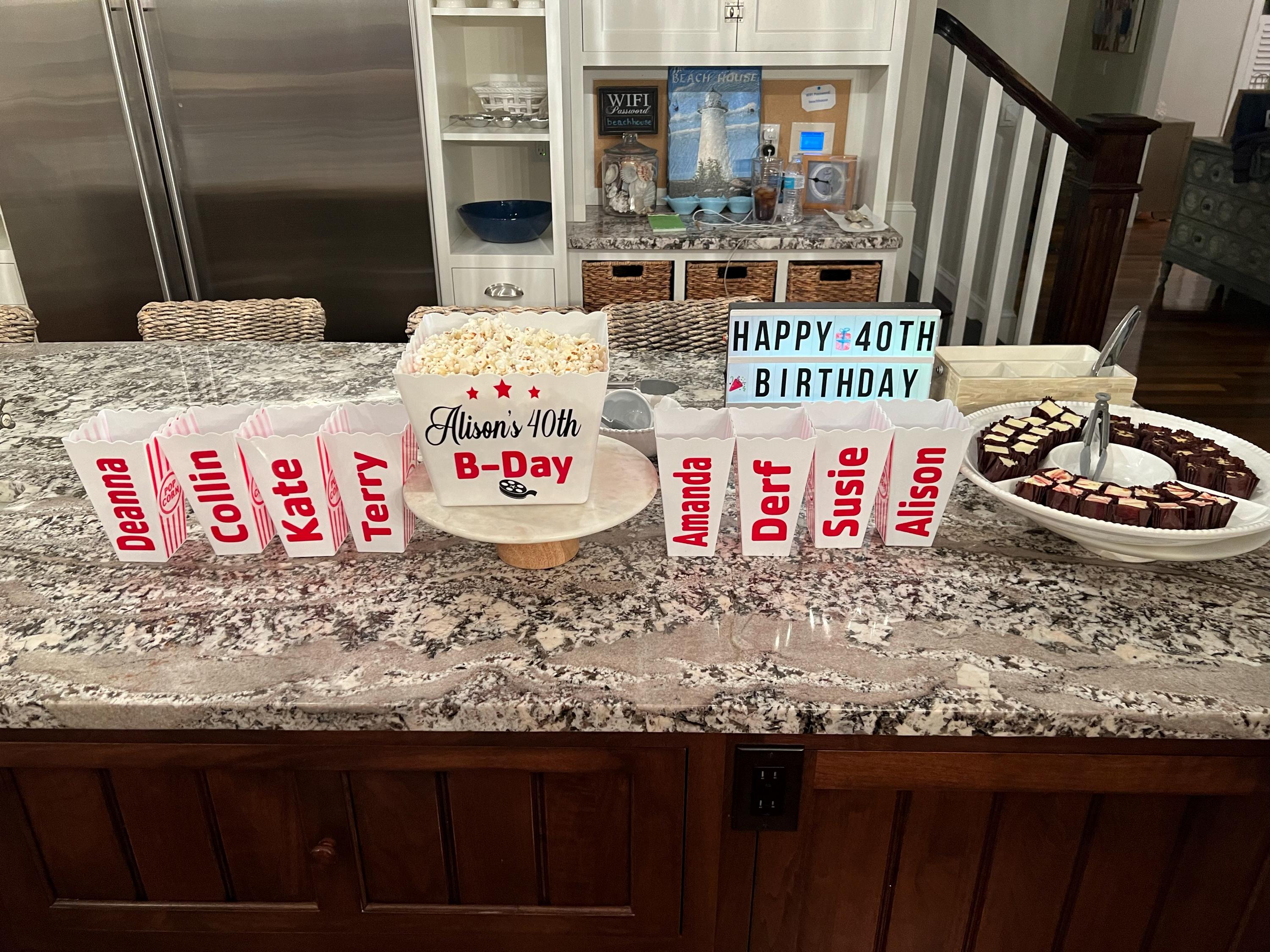 Personalized Popcorn Set /Personalized Popcorn Tub/ Party Favors, Family Gifts, Party Favors Popcorn. Gift Basket