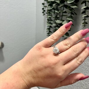 Classic Diamond Watch, Genuine Leather Band, Timepiece for Man, Diamond Accent Classic Watch, Quartz Movement