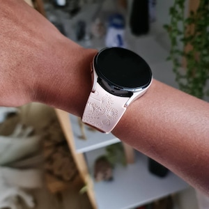 Sachini added a photo of their purchase