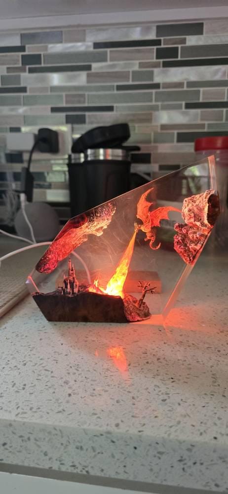 Fire breath dragon resin lamp, resin art, dragon art,dragon statue,table lamp,gift for him, gaming decoration, dragon lamp as Halloween gift