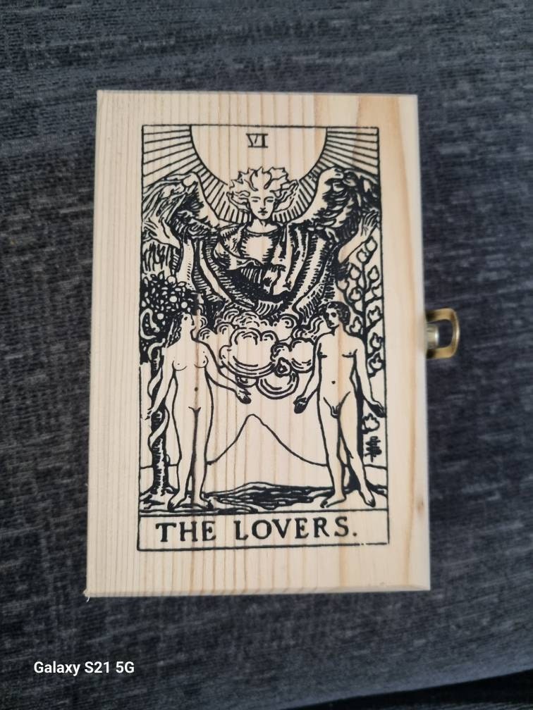 Tarot Card Deck Gift Set – 78 Cards, Book, Bag, and Handcrafted Box – Perfect Christmas Gift for Her