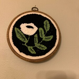 Punch Needle Kit for Beginners | Floral | Black & White | Modern | Embroidery