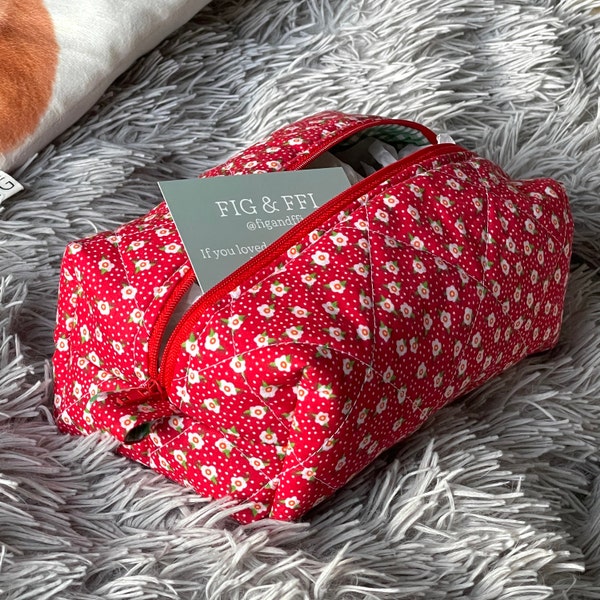 Toiletry bag Green Gingham main image 0