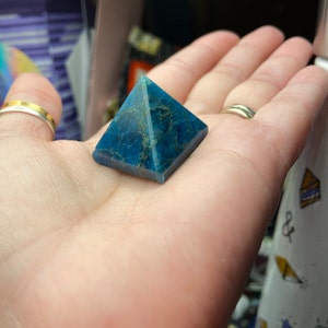 Blue Apatite Pyramid Small Blue Apatite Reiki Pyramid Healing Crystals 