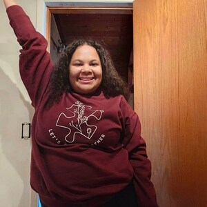 Jazmyne added a photo of their purchase