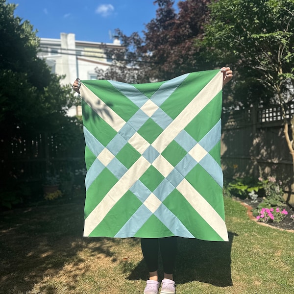 Glitter & Glow Quilt Pattern PDF Download - Best Beginner Quilting ...