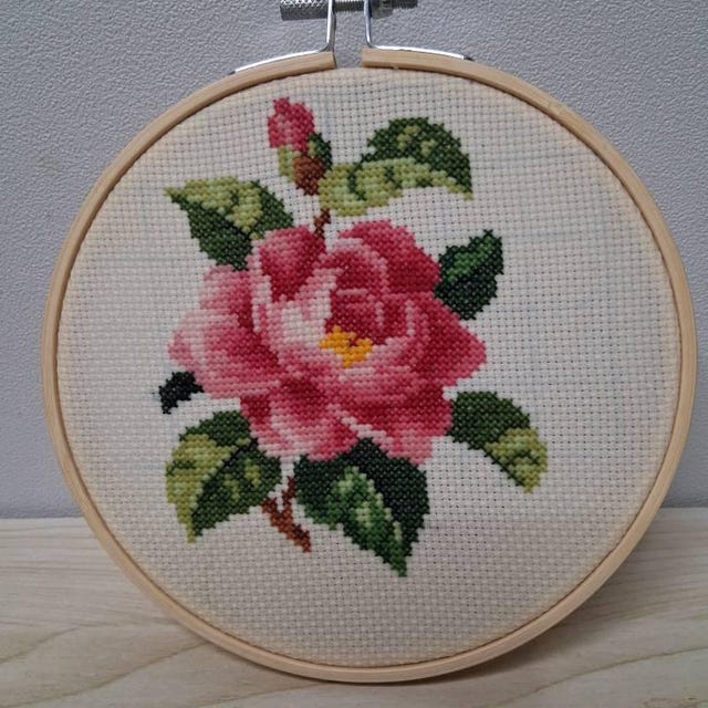 モネ Vintage Flowers Cross Stitch Pattern, Antique Cross Stitch Design