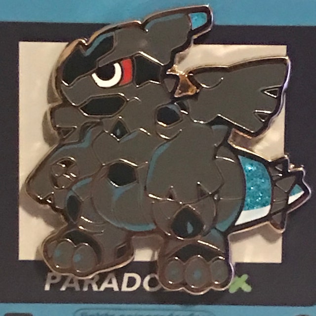 Pokemon Unova Legends Reshiram Zekrom Enamel Pin Black & White