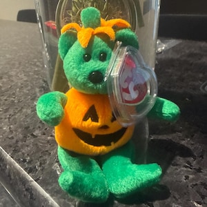samantha added a photo of their purchase