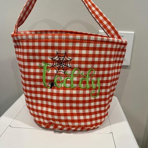 【Ozz Croce】蜘蛛の巣ケージストラップキャミソール 赤×黒 バック刺繍 Ozz Croce】蜘蛛の巣ケージストラップキャミソール 赤×黒 バック刺繍