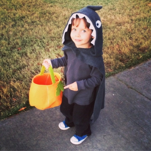 Deluxe Shark Cape Kids Child