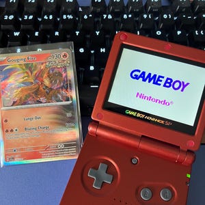 し*う様 ゲームボーイアドバンスSP ゲームボーイアドバンスSPが発売された日。折りたたみ型のおしゃれで