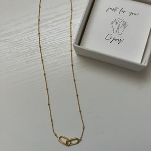 Linked Pendant Necklace by Caitlyn Minimalist Infinity - Etsy