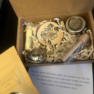 Deysi added a photo of their purchase